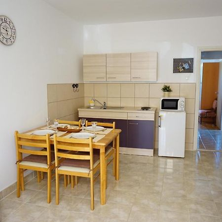 Apartment Jelena Fažana エクステリア 写真