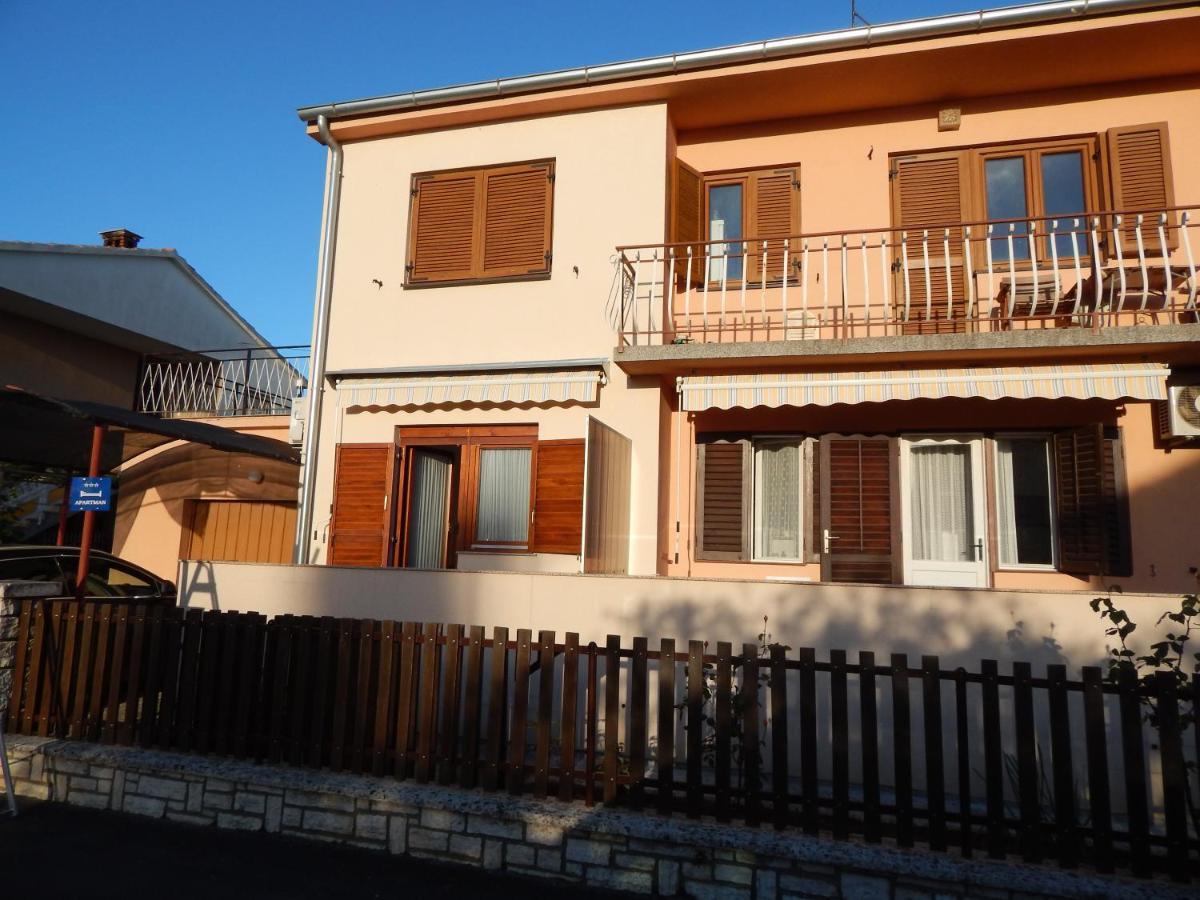 Apartment Jelena Fažana エクステリア 写真